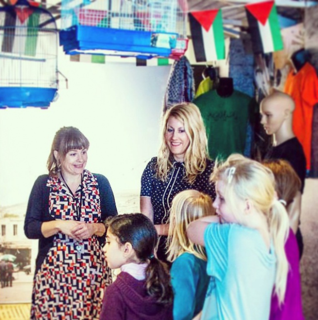 Artist Signe Christine Urdal and Stine Honoré with children at workshop at Stavanger Museum