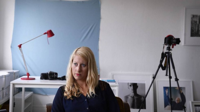 Signe Christine Urdal har atelier helt oppe på loftet i Normannsgate 24, ikke langt fra Stavanger sentrum. FOTO: Jonas Haarr Friestad Signe Christine Urdal har atelier helt oppe på loftet i Normannsgate 24, ikke langt fra Stavanger sentrum. FOTO: Jonas Haarr Friestad